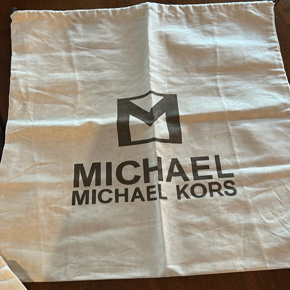 TORY BURCH, Michael Kors, Kate Spade, Burberry, Coach DUST Bags (5) - Picture 3 of 6